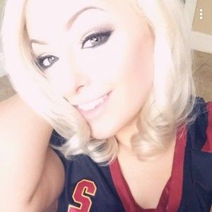 Meet your Posher, Marissa